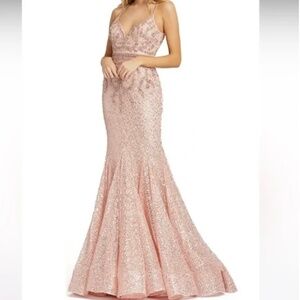 GORGEOUS Mac Duggal Beaded V Neck Mermaid Gown